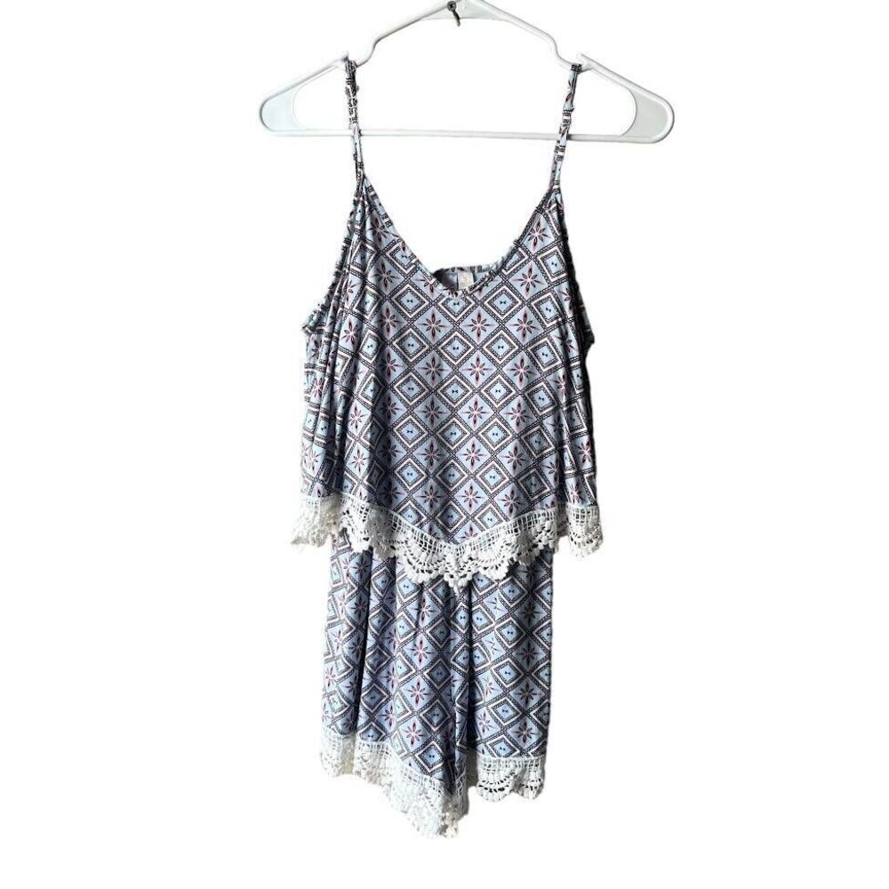 Francesca’s Alya Women Romper Size Small Light Blue Lace Trim Shorts Adjustable